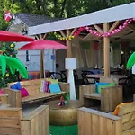 Mobil Confortable Avec Terrasse A - Api-1-52-1290 Campsite