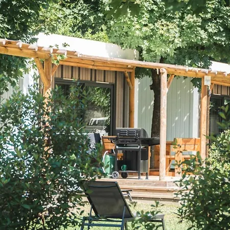 Mobil Confortable Avec Terrasse A - Api-1-52-1290 营地 *