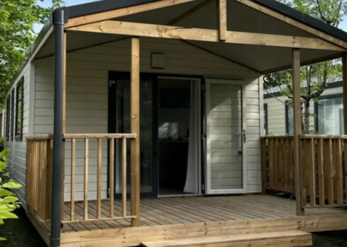 Mobil Confortable Avec Terrasse A - Api-1-52-1290